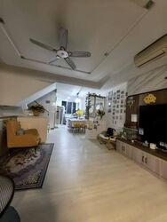 Charlton Residences (D19), Terrace #524117361